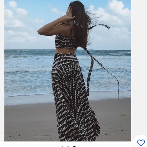 ZARA PRINTED HEART CROP TOP - Picture 8 of 14